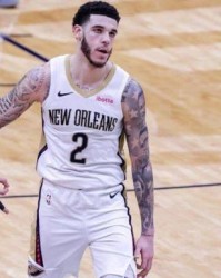 开云-单场8记三分！拥有投篮技能包的球哥何愁大合同？